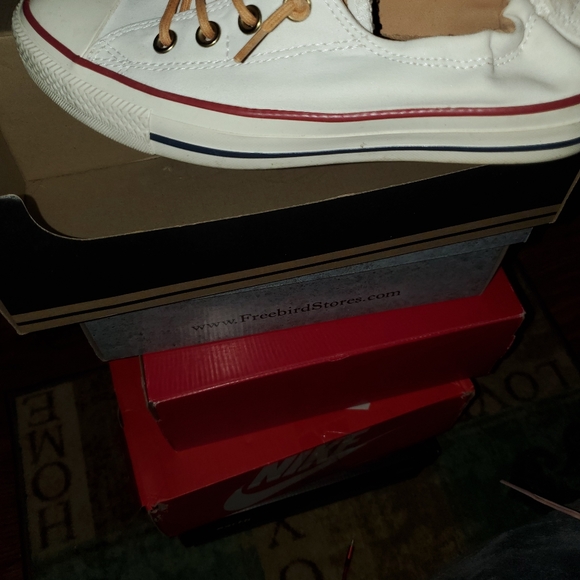 Converse - Picture 5 of 5